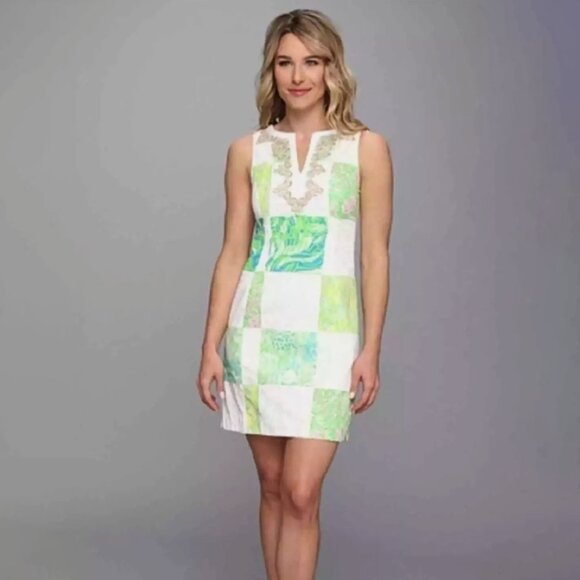 NEW LILLY PULITZER Janice Shift Dress in Resort White Lioness Patch size 2 - Picture 1 of 11